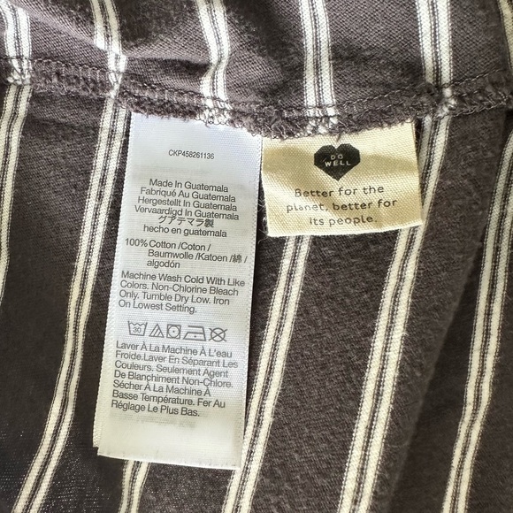 Madewell Do Well Grey and White Striped Softfade Cotton V-Neck Relaxed Tee Top - Picture 7 of 8
